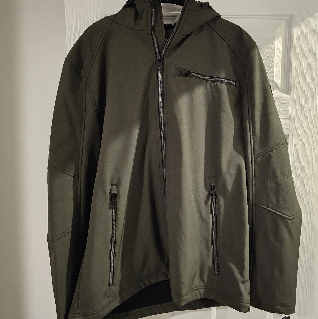 Guess Soft Shell Jacket